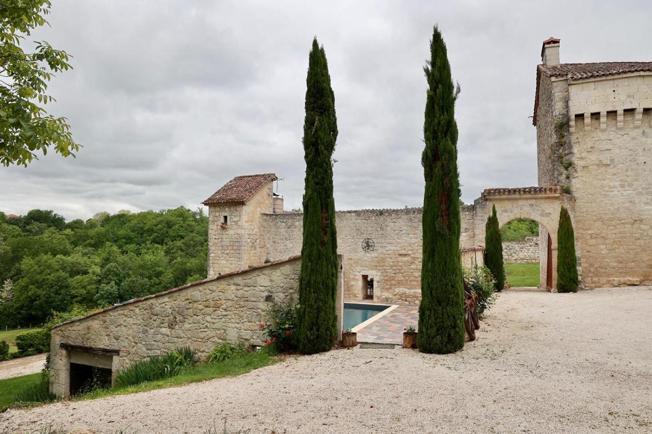 Chateau De Pleneselve Bon-Encontre Luaran gambar