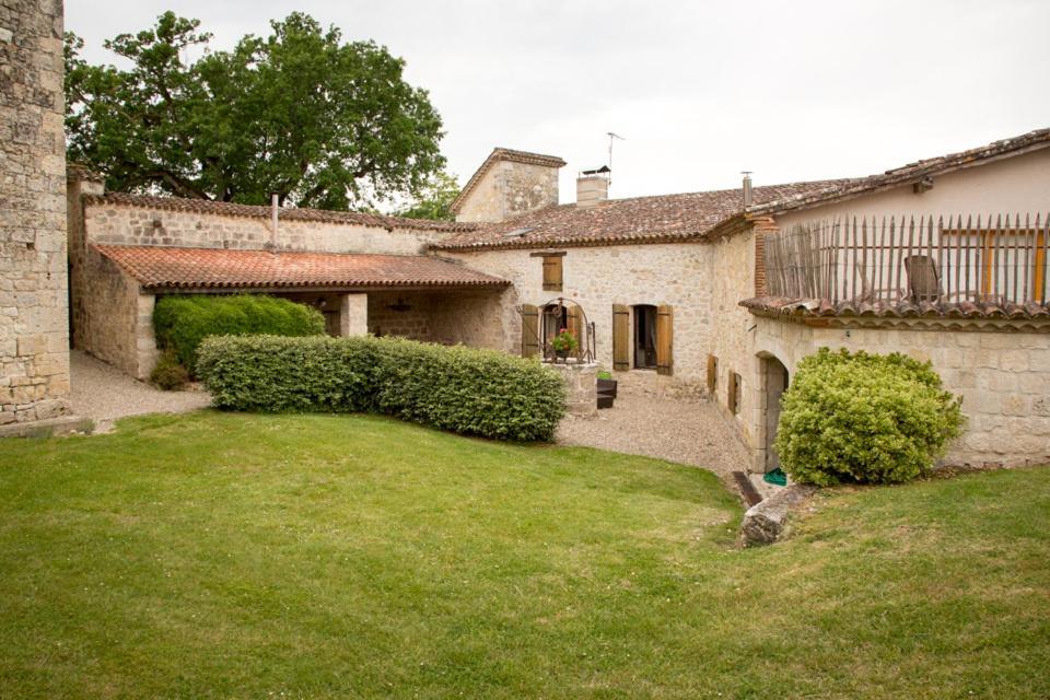 Chateau De Pleneselve Bon-Encontre Luaran gambar