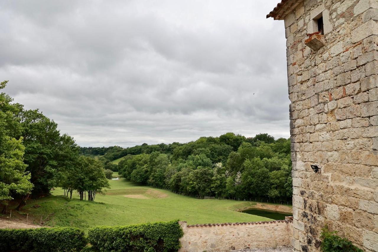Chateau De Pleneselve Bon-Encontre Luaran gambar